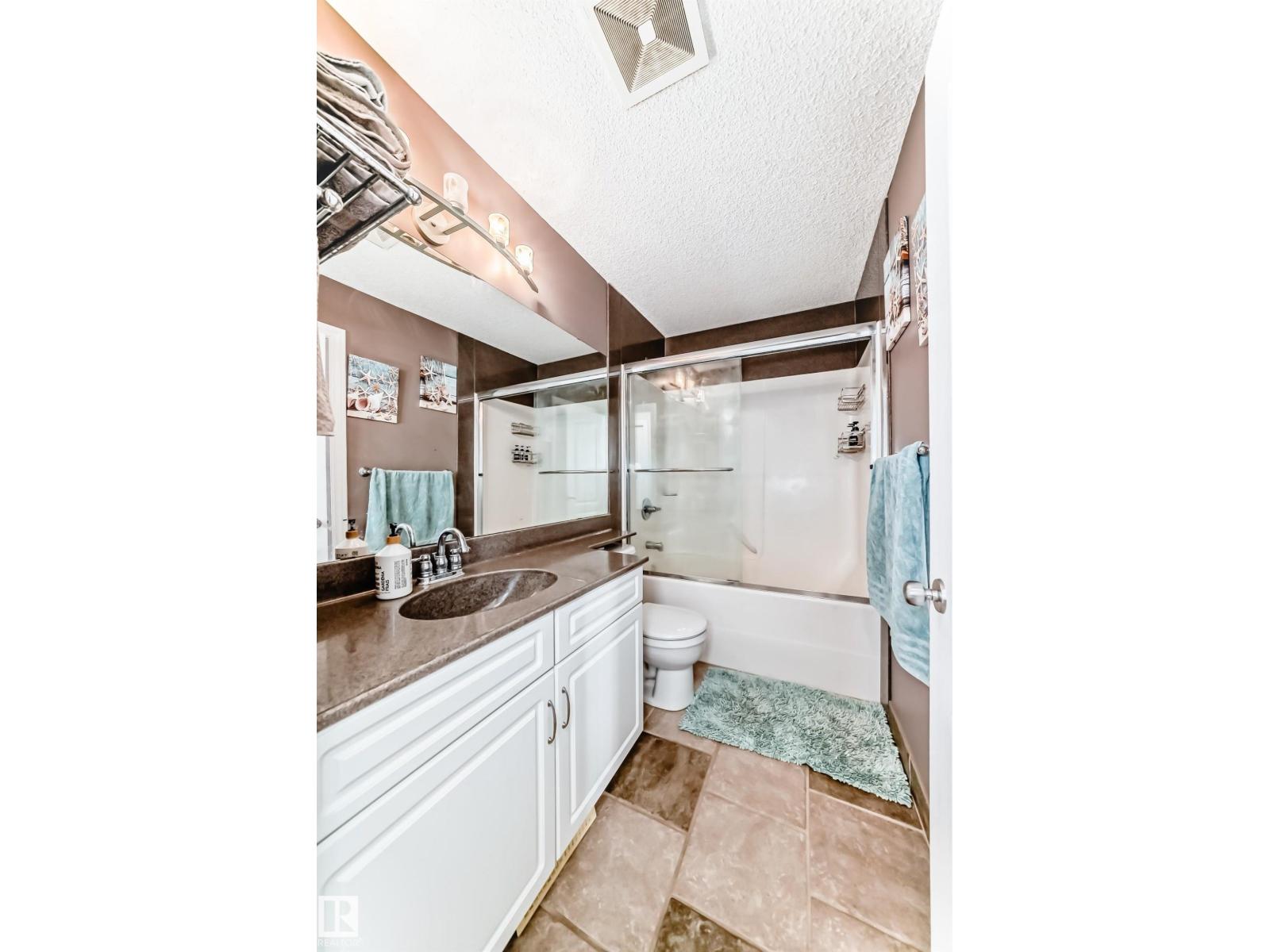 #16 200 ERIN RIDGE DR, St. Albert