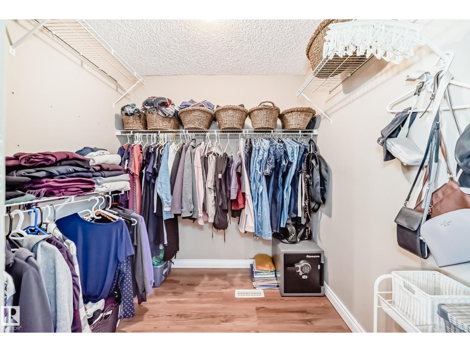 #16 200 ERIN RIDGE DR, St. Albert