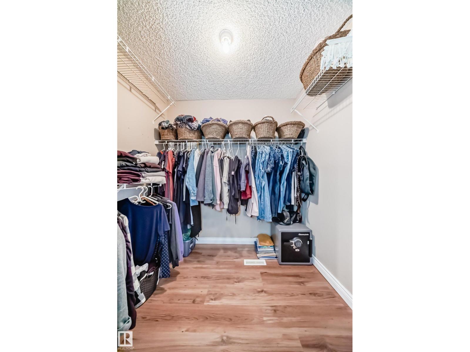 #16 200 ERIN RIDGE DR, St. Albert