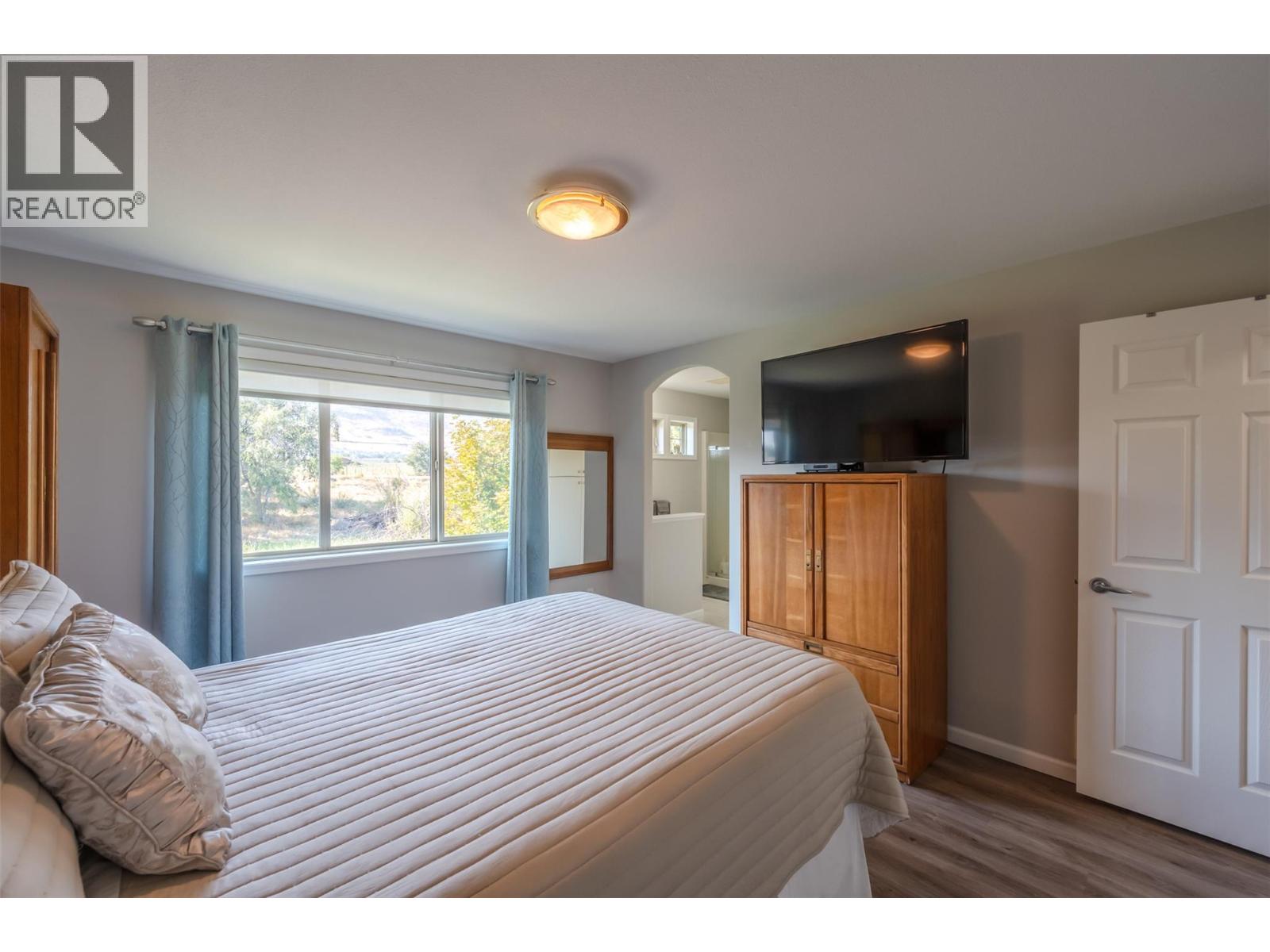 3604 LOBELIA Drive, Osoyoos