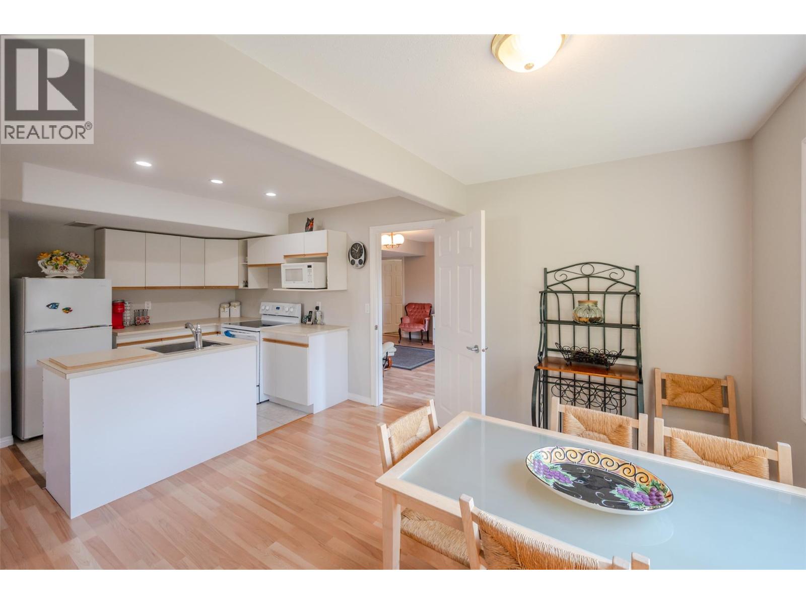 3604 LOBELIA Drive, Osoyoos