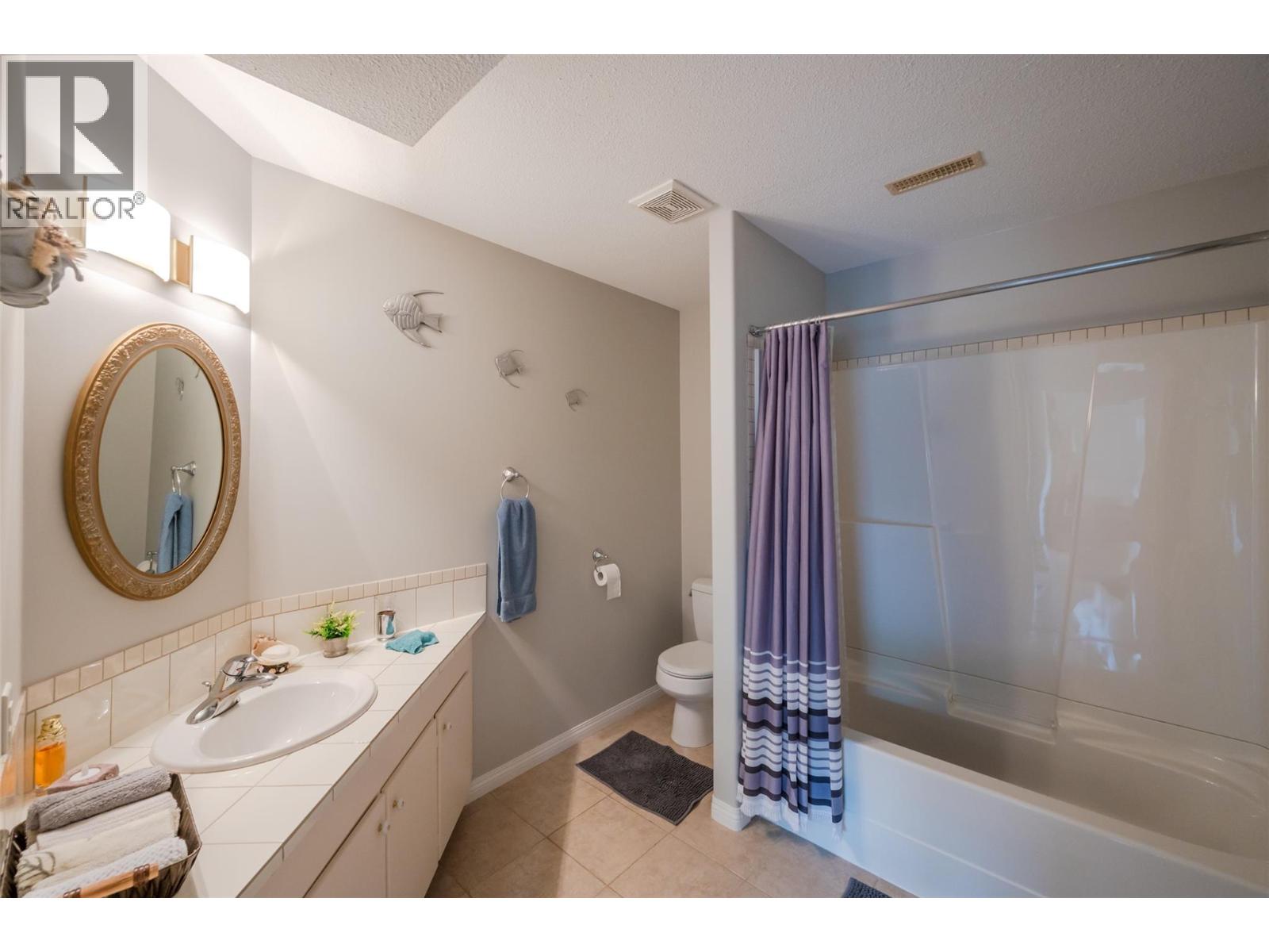 3604 LOBELIA Drive, Osoyoos