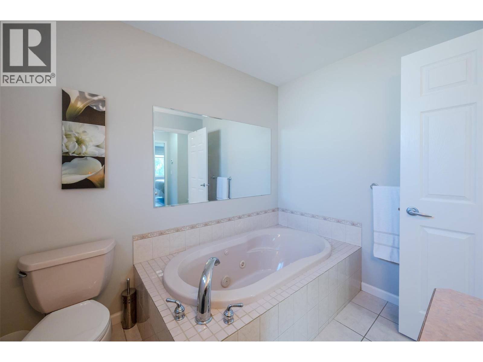 3604 LOBELIA Drive, Osoyoos