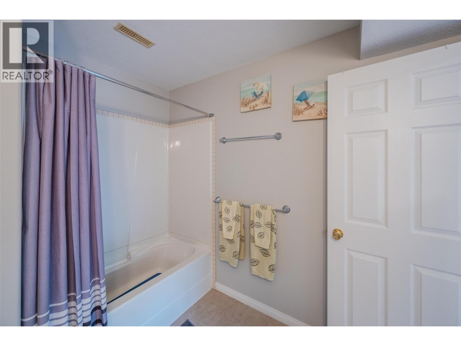 3604 LOBELIA Drive, Osoyoos