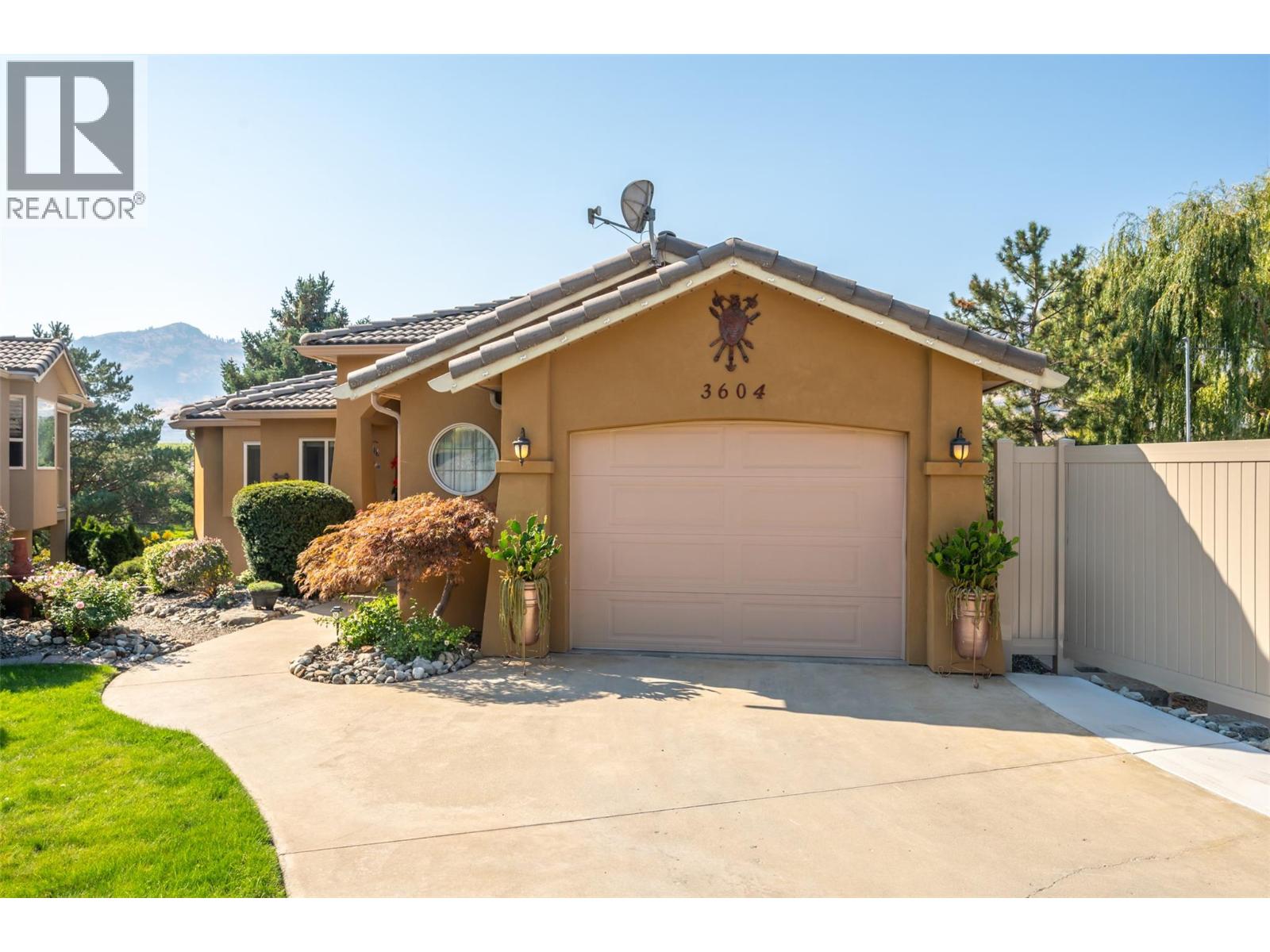 3604 LOBELIA Drive, Osoyoos