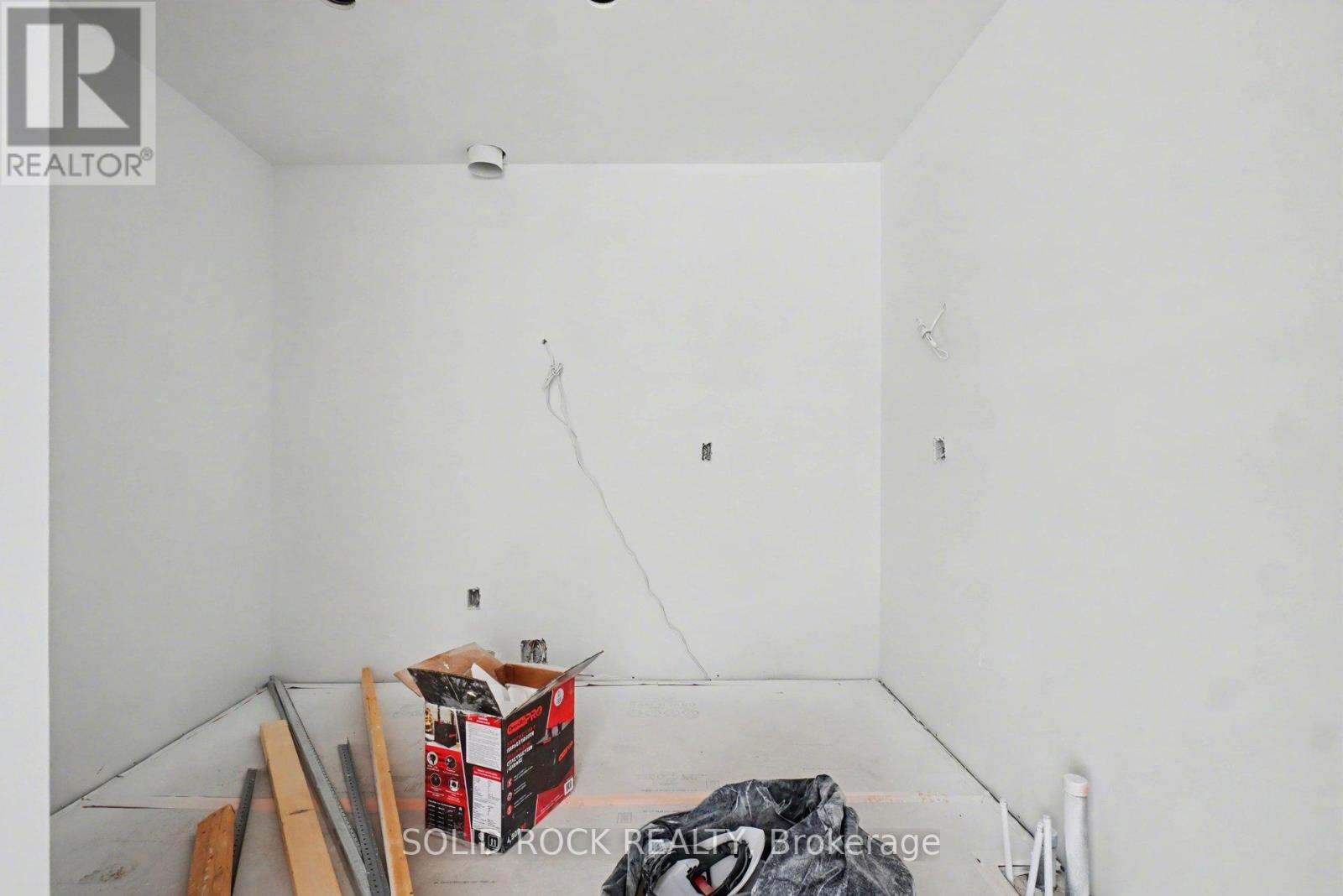 830 ALPINE AVENUE - 14