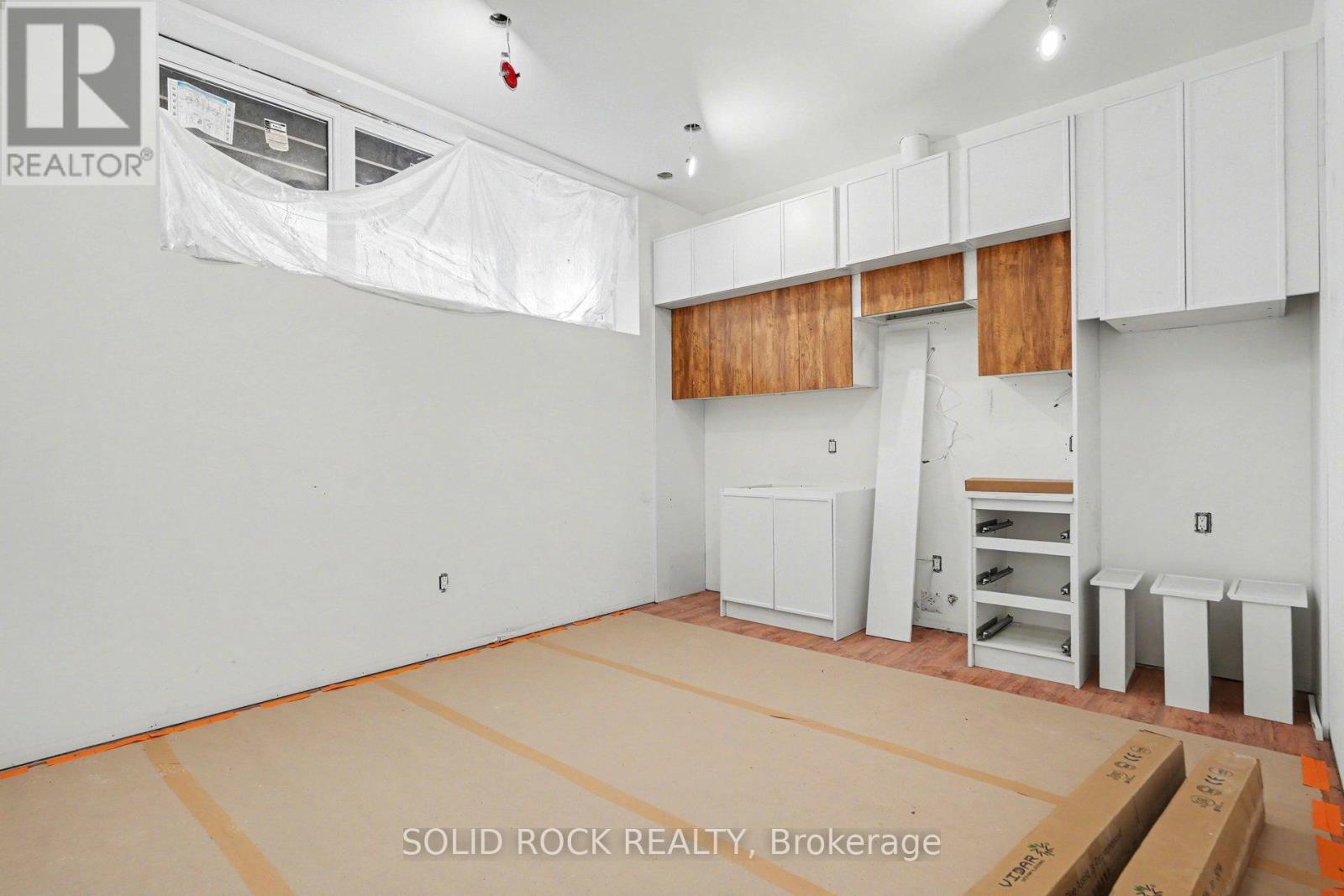 838 ALPINE AVENUE - 23