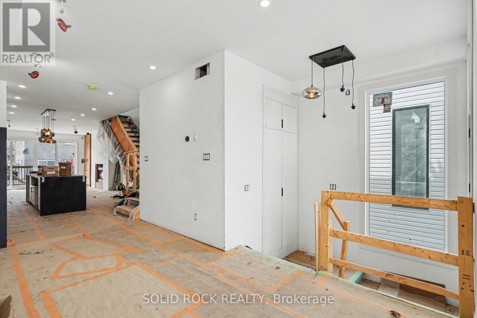 838 ALPINE AVENUE - 4