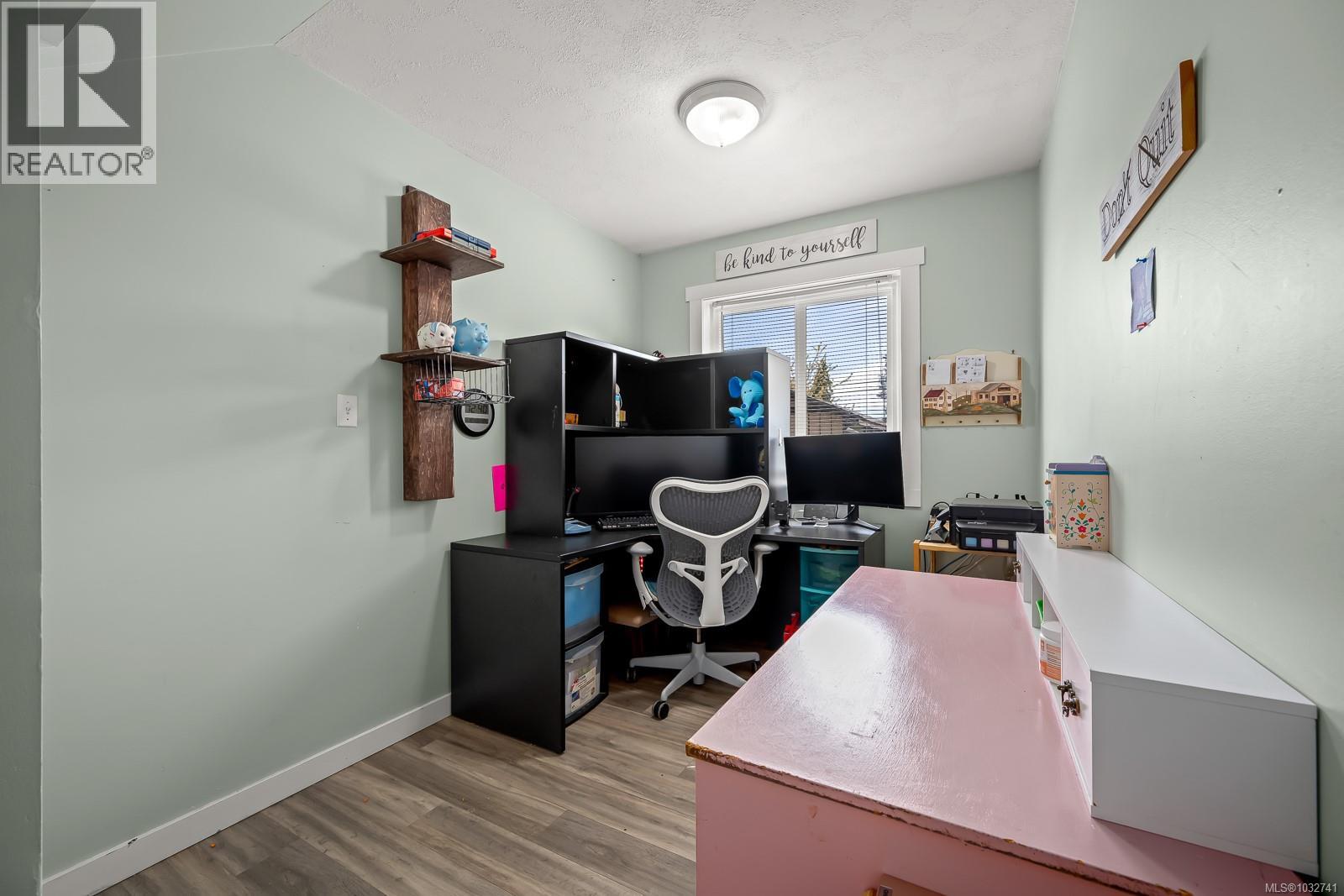 961 Greenwood St - 29