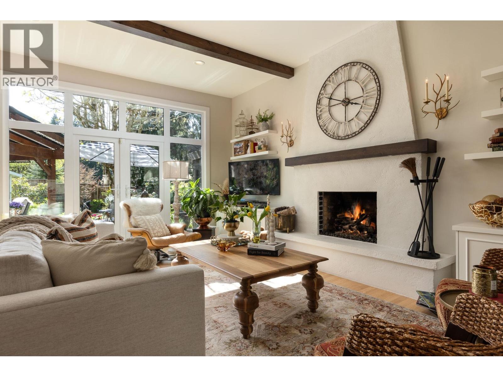 3665 RUTHERFORD CRESCENT, North Vancouver