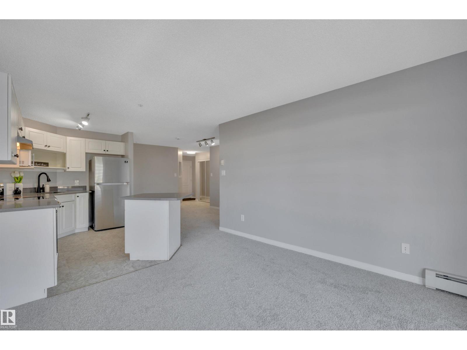 #326 3425 19 ST NW, Edmonton