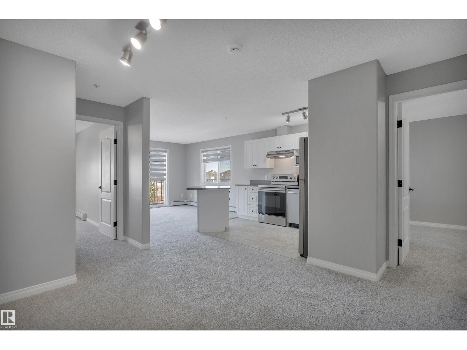 #326 3425 19 ST NW, Edmonton