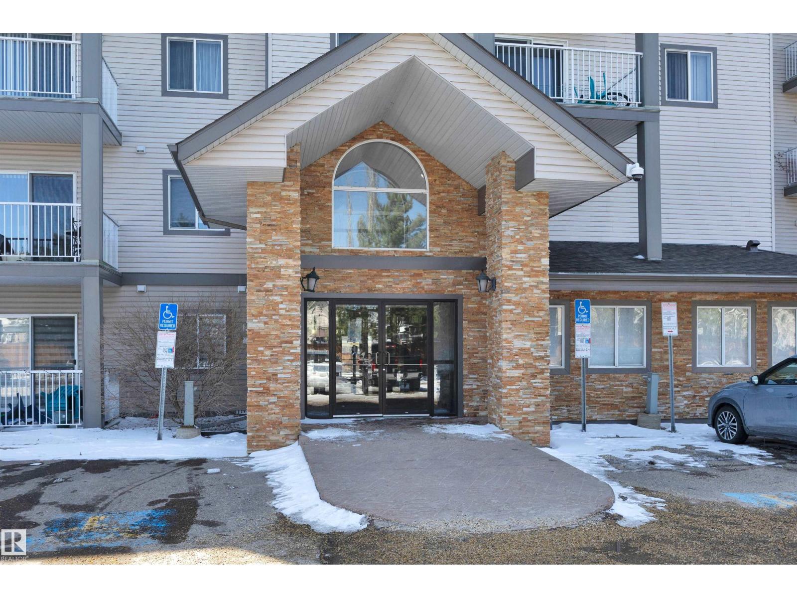 #326 3425 19 ST NW, Edmonton