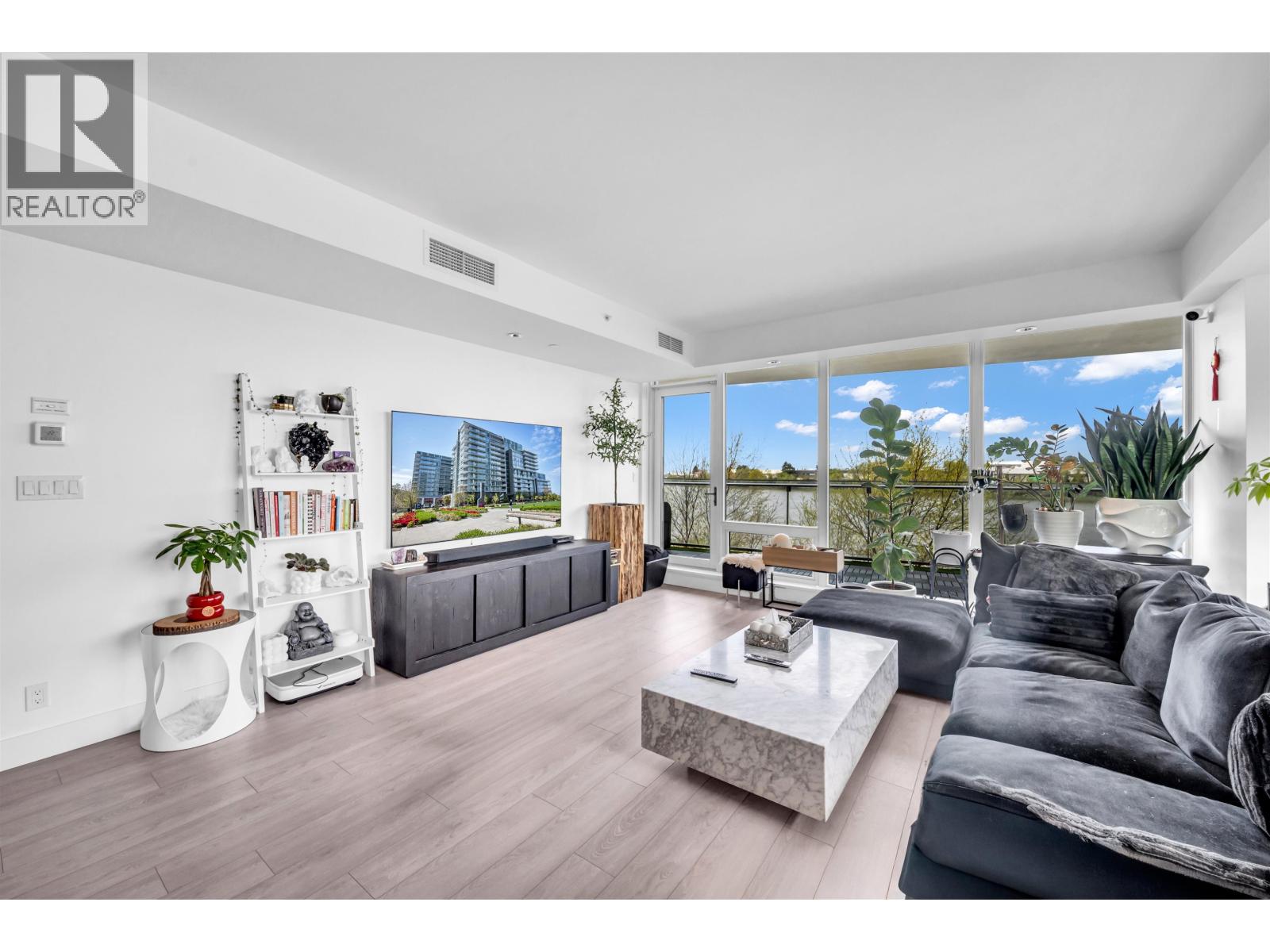 #302-6633 PEARSON Way, Richmond