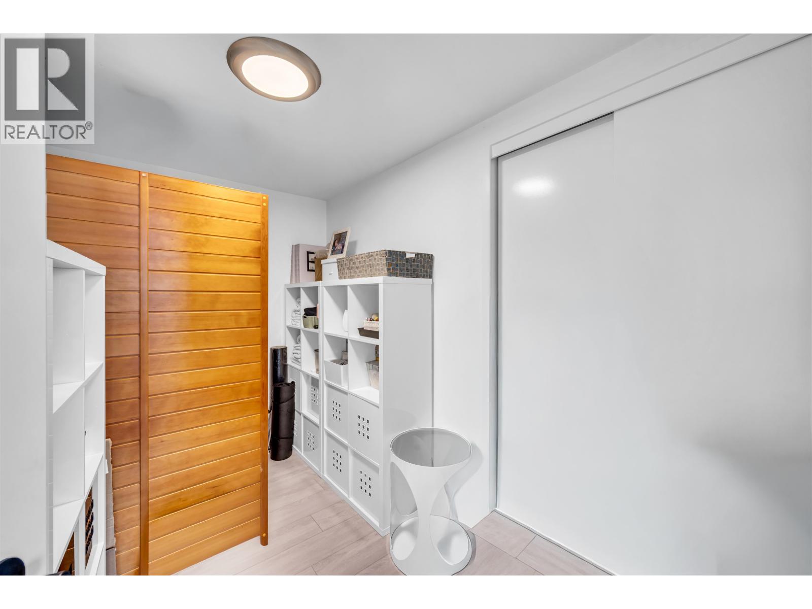 #302-6633 PEARSON Way, Richmond