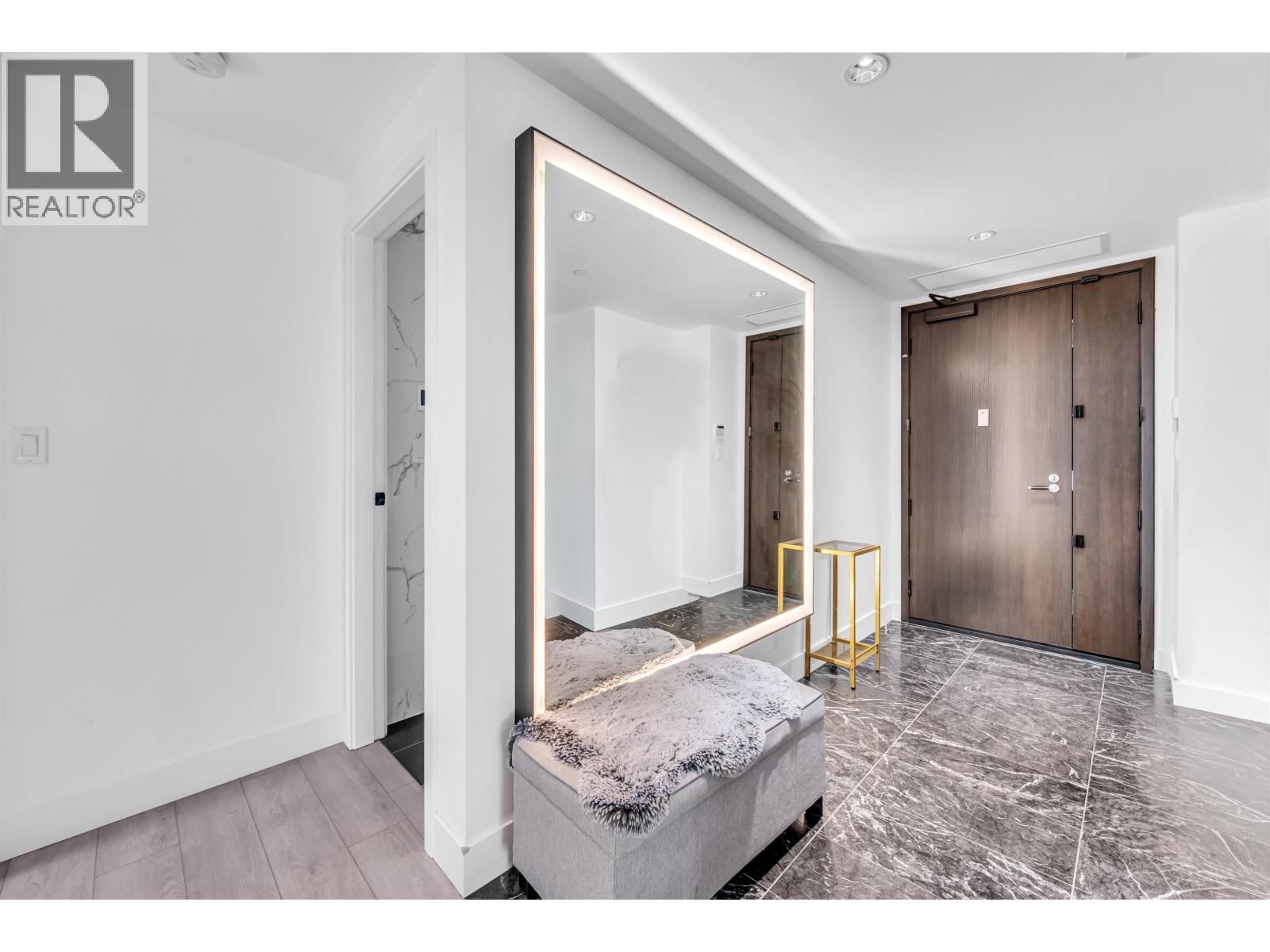 #302-6633 PEARSON Way, Richmond