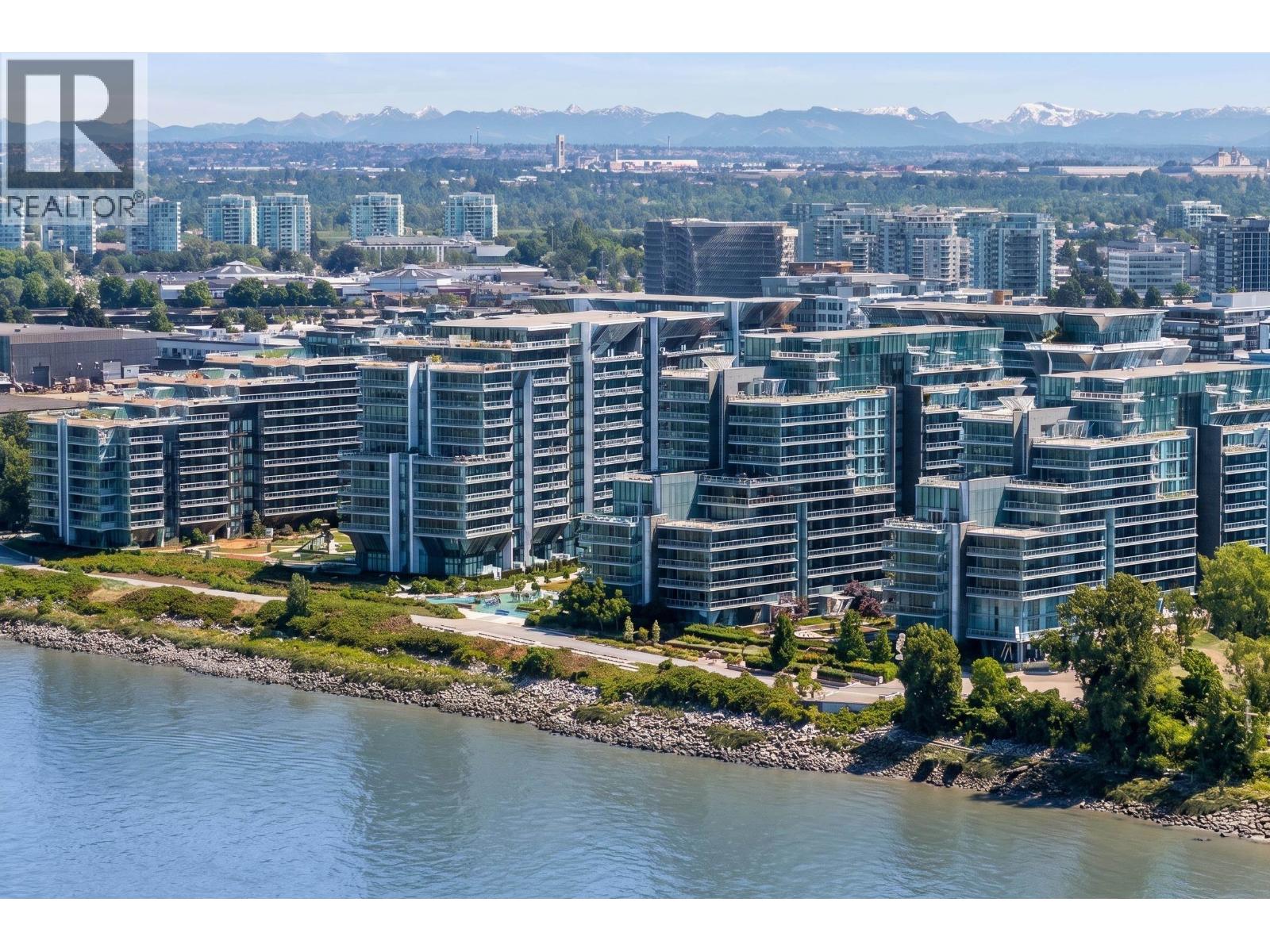 #302-6633 PEARSON Way, Richmond