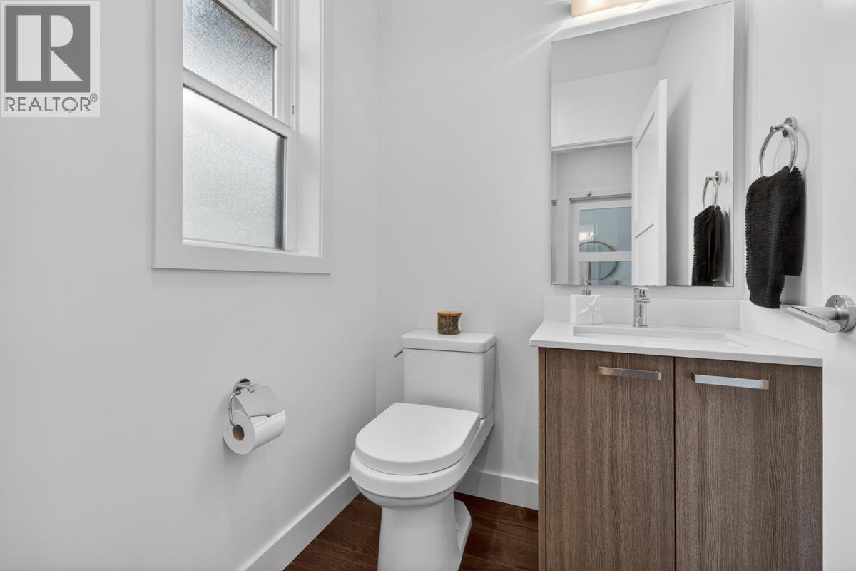 621 14TH STREET, West Vancouver