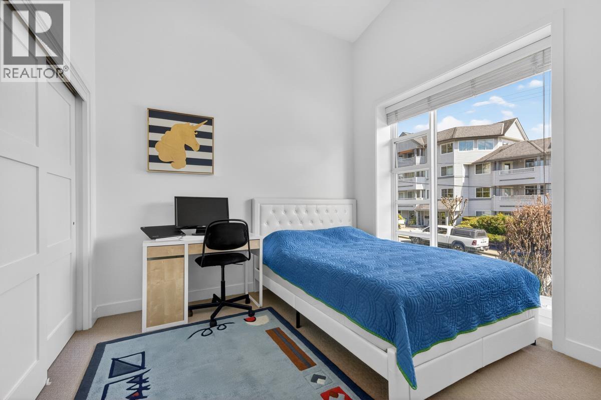 621 14TH STREET, West Vancouver