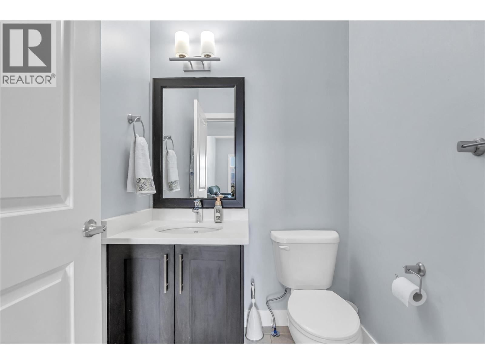 14395 Herron Road Unit# 101, Summerland