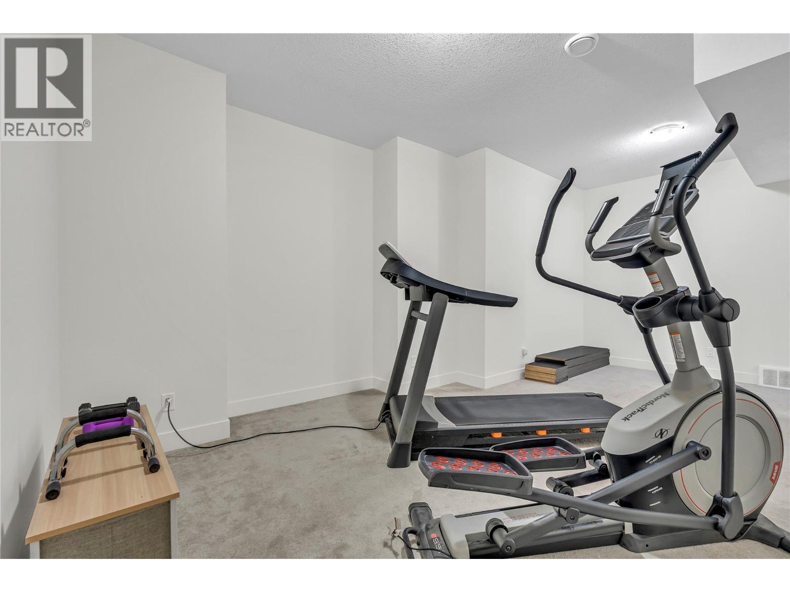 14395 Herron Road Unit# 101, Summerland