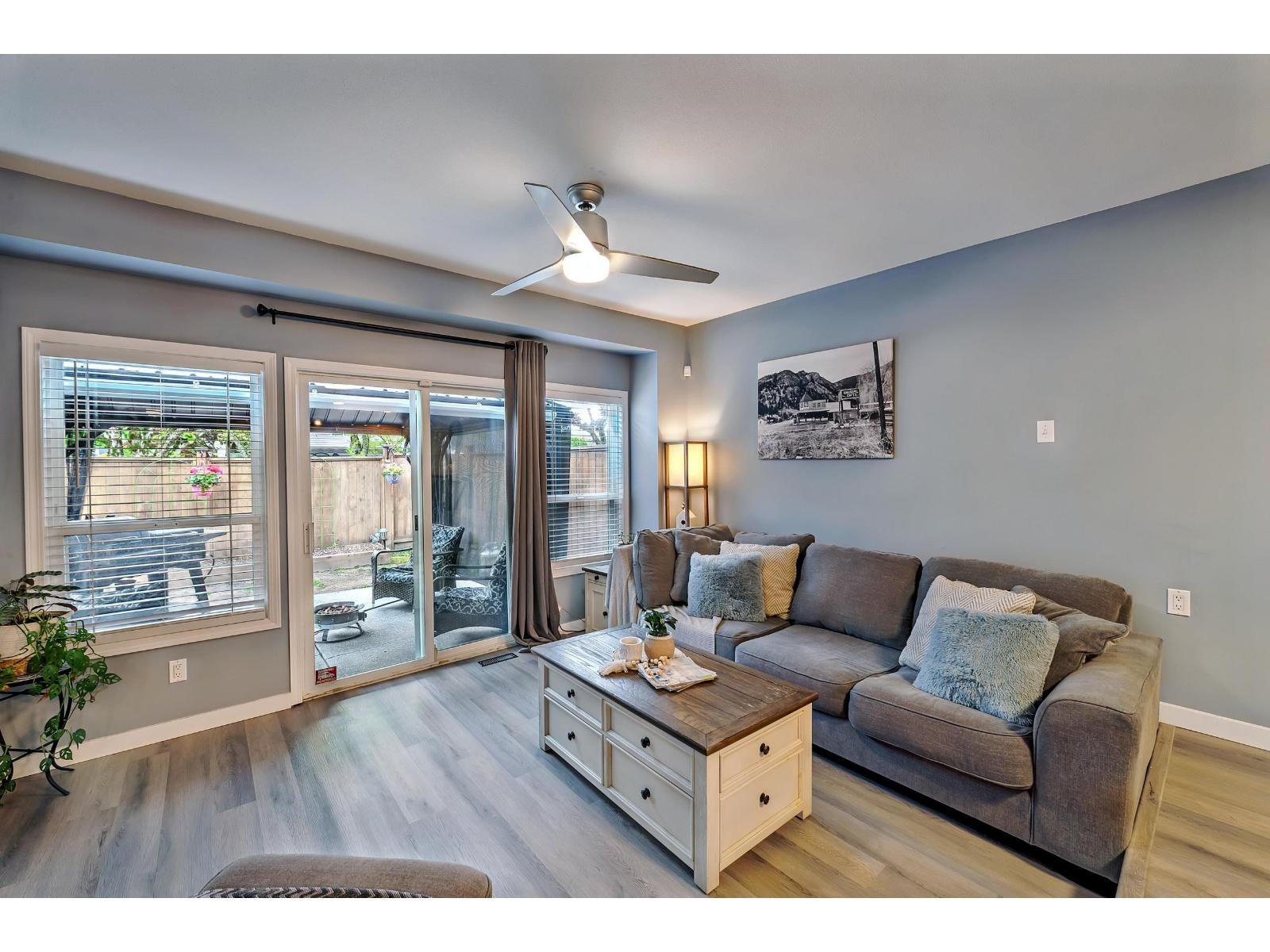 4 46277 CESSNA DRIVE, Chilliwack Proper South, Chilliwack