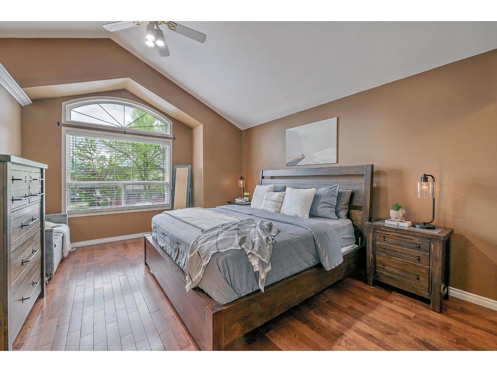 4 46277 CESSNA DRIVE, Chilliwack Proper South, Chilliwack