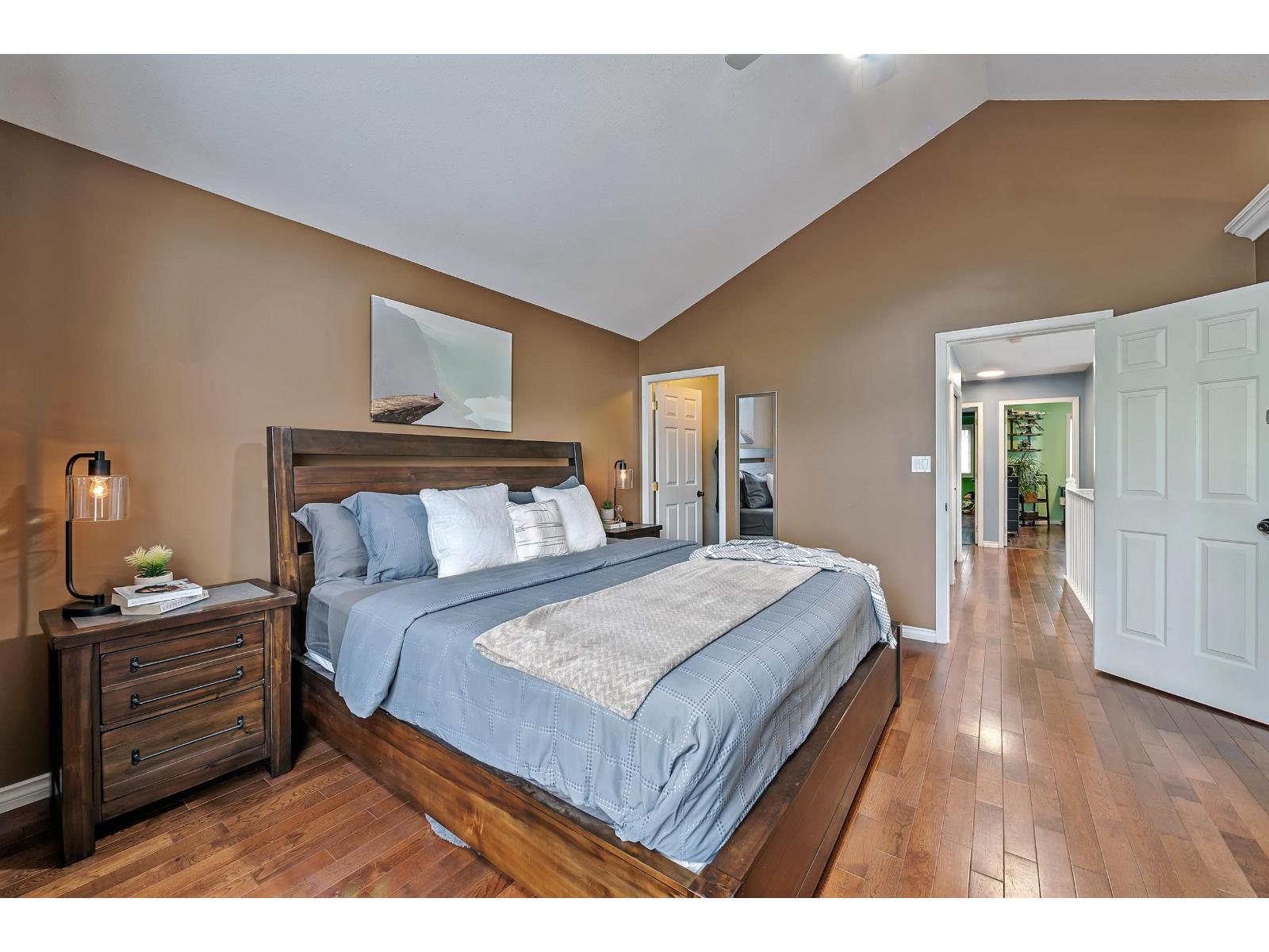 4 46277 CESSNA DRIVE, Chilliwack Proper South, Chilliwack