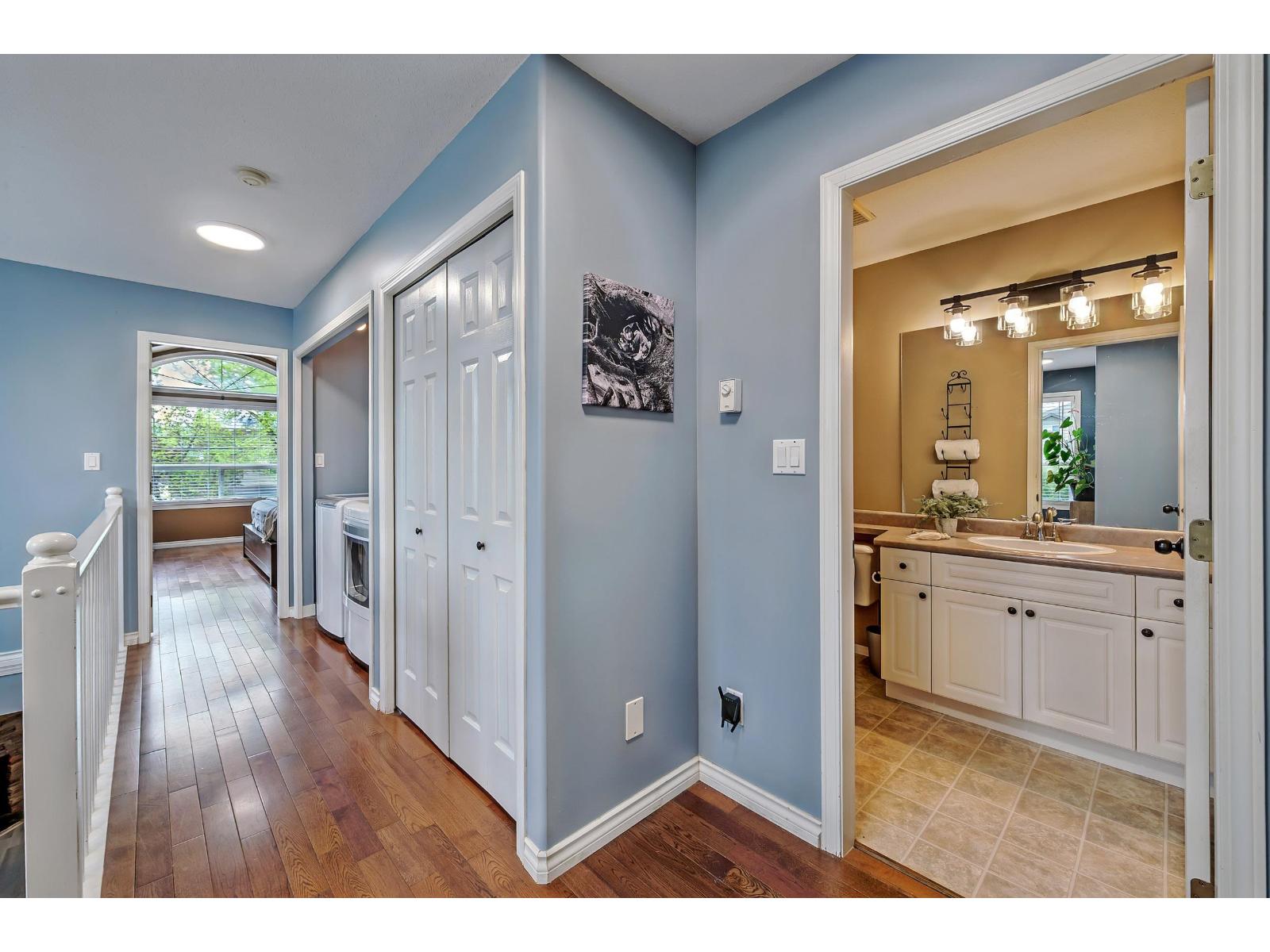 4 46277 CESSNA DRIVE, Chilliwack Proper South, Chilliwack