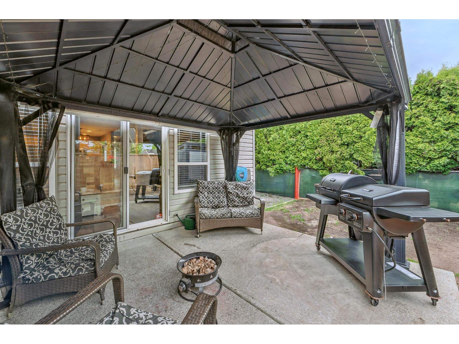 4 46277 CESSNA DRIVE, Chilliwack Proper South, Chilliwack