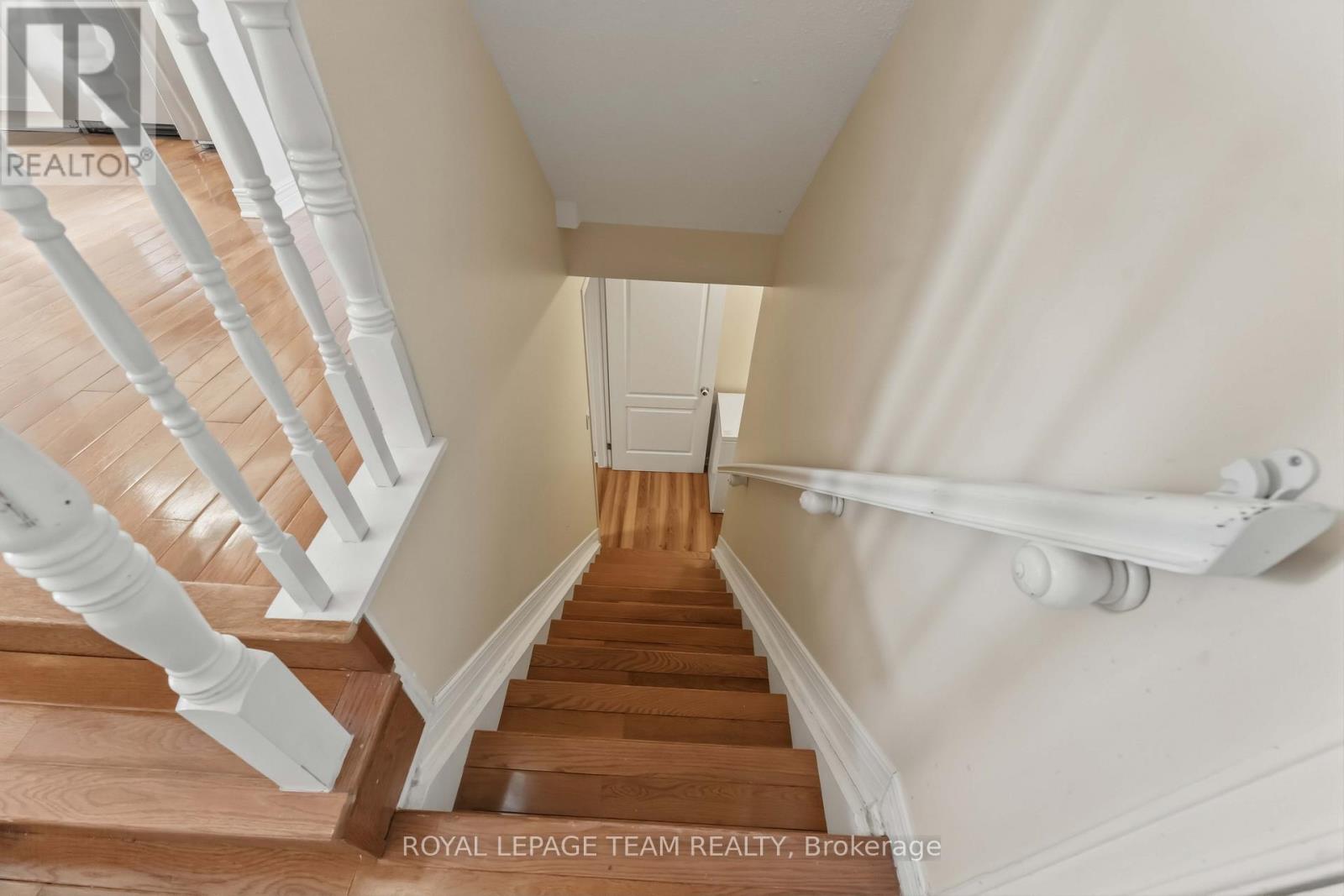 86 SAI CRESCENT - 31