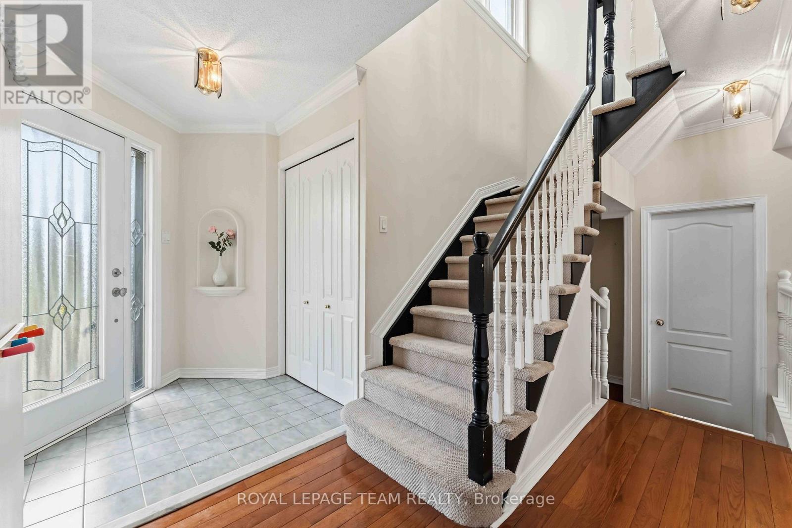 86 SAI CRESCENT - 6