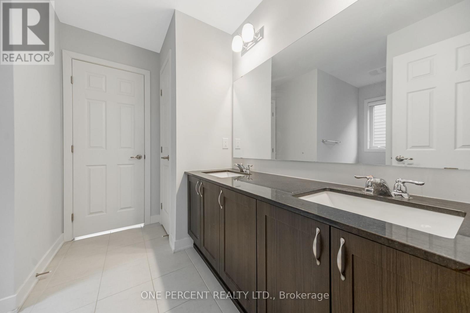 1016 SHOWMAN STREET - 19