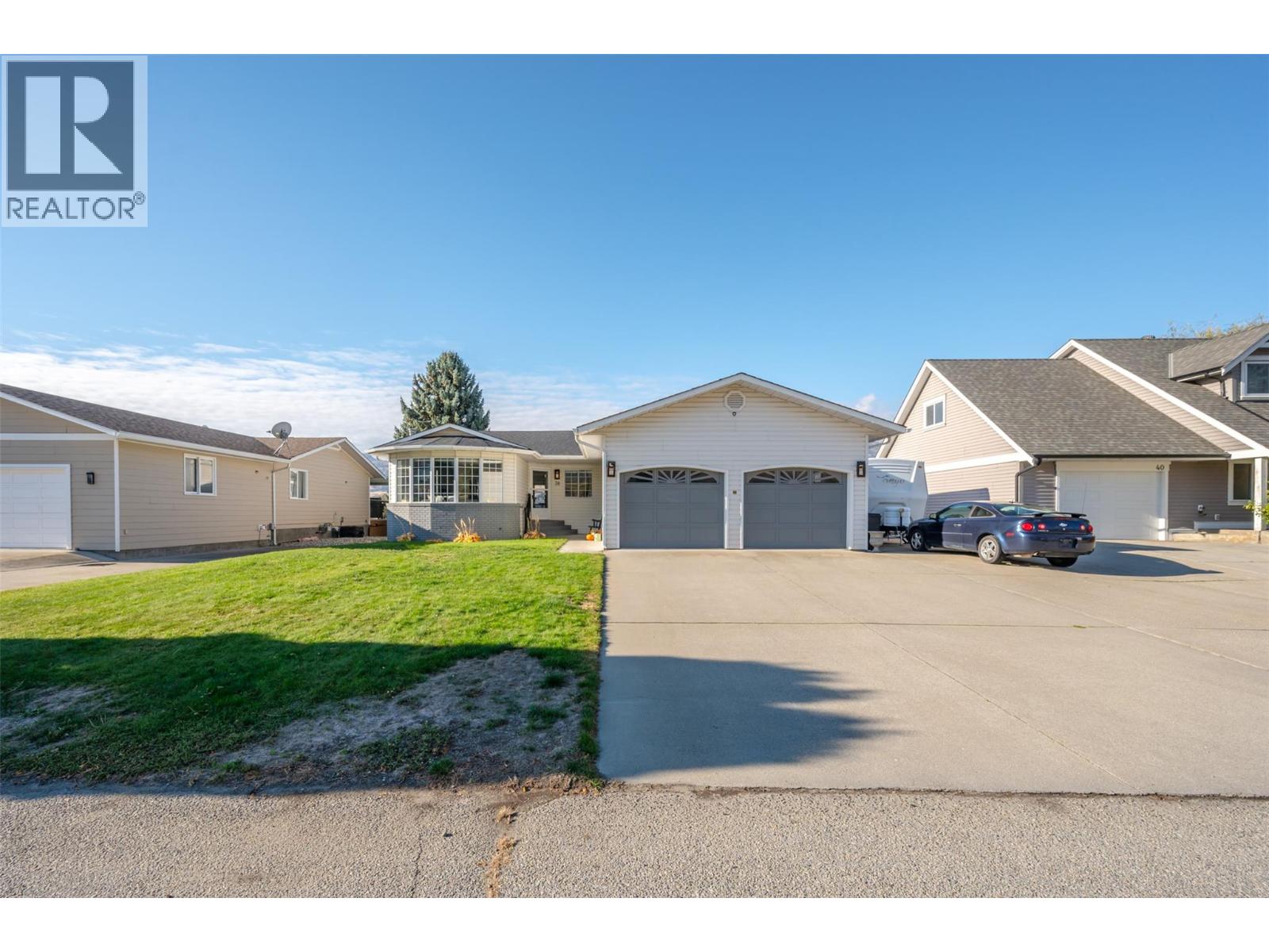 38 BAYVIEW Crescent, Osoyoos