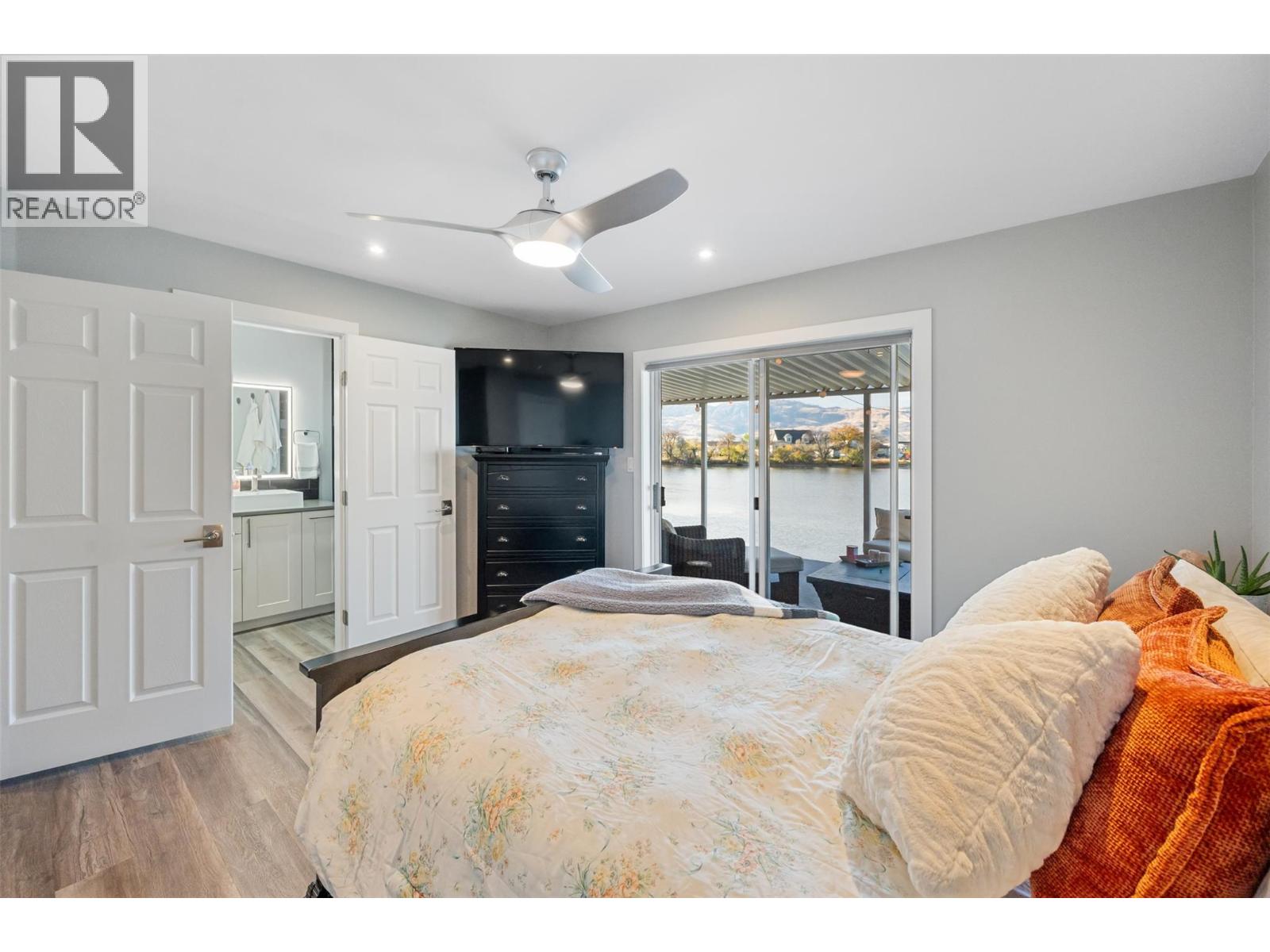 38 BAYVIEW Crescent, Osoyoos