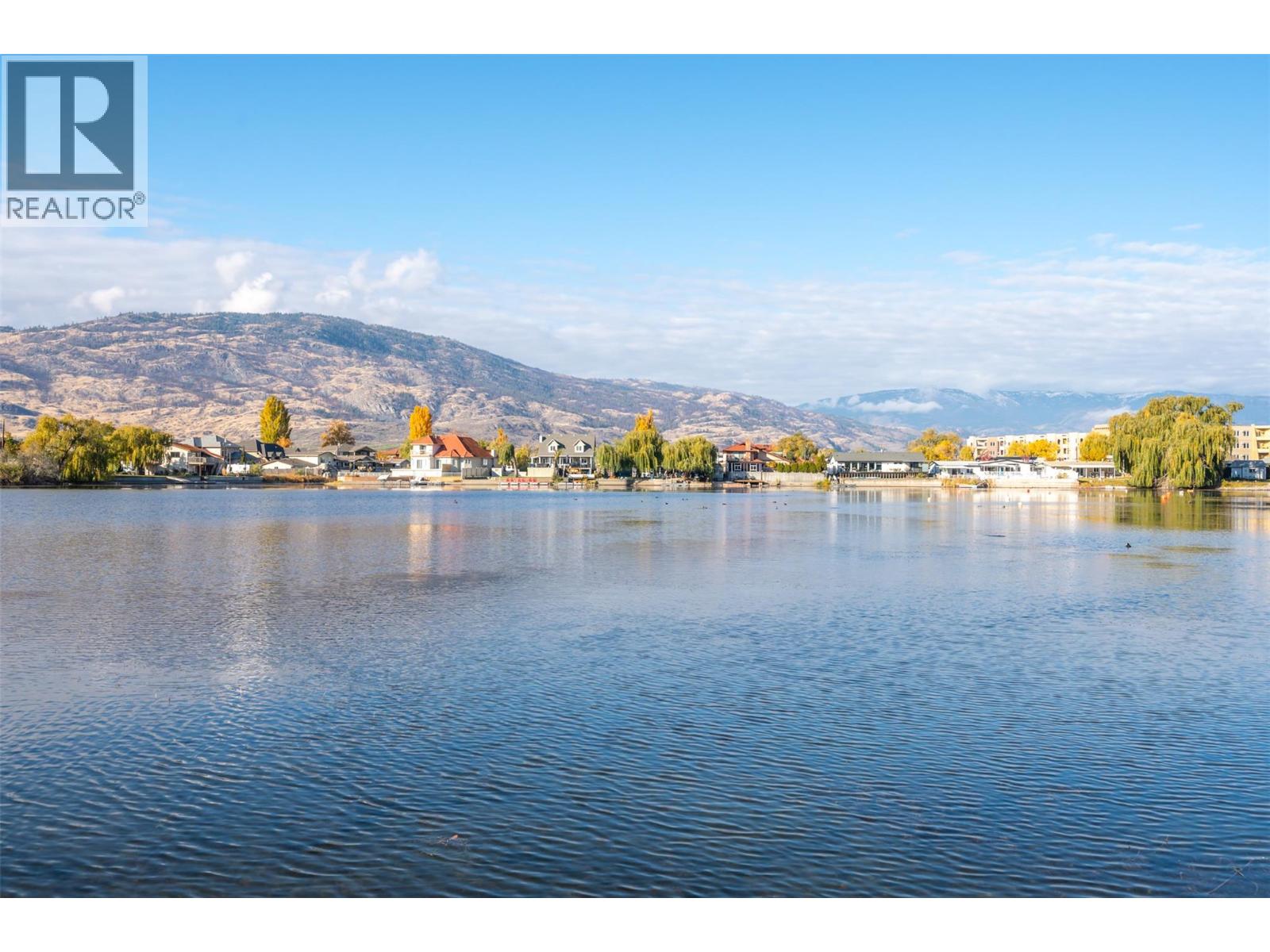 38 BAYVIEW Crescent, Osoyoos
