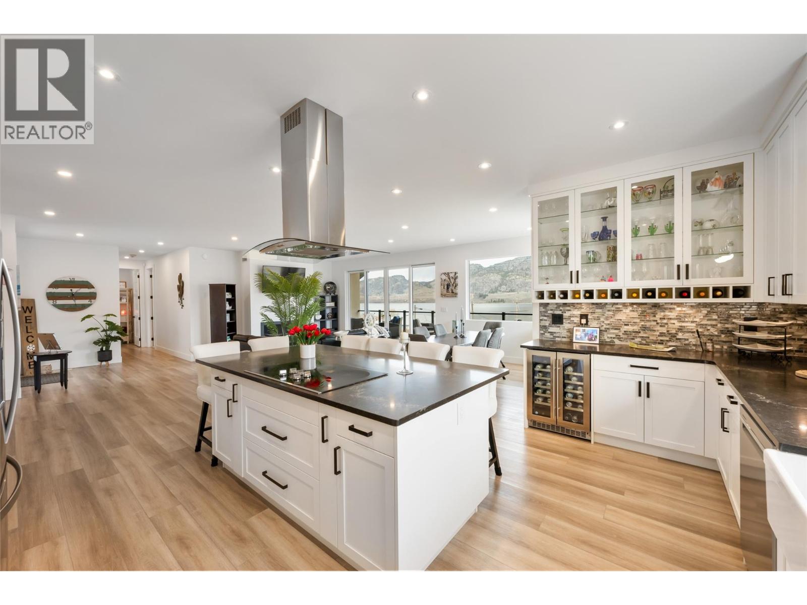 10400 87th Street, Osoyoos