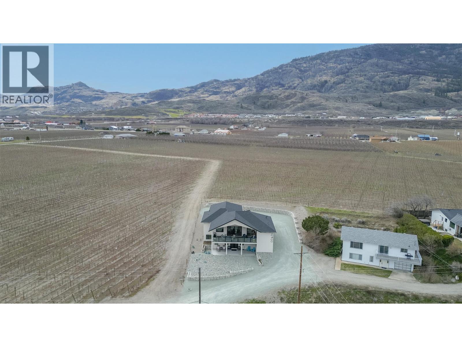 10400 87th Street, Osoyoos