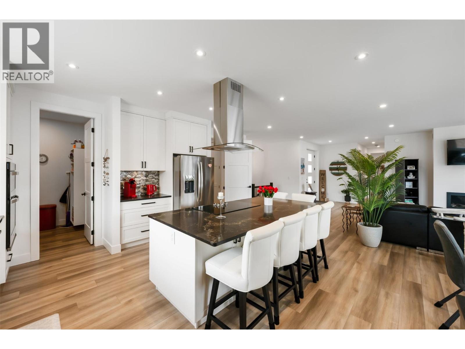 10400 87th Street, Osoyoos