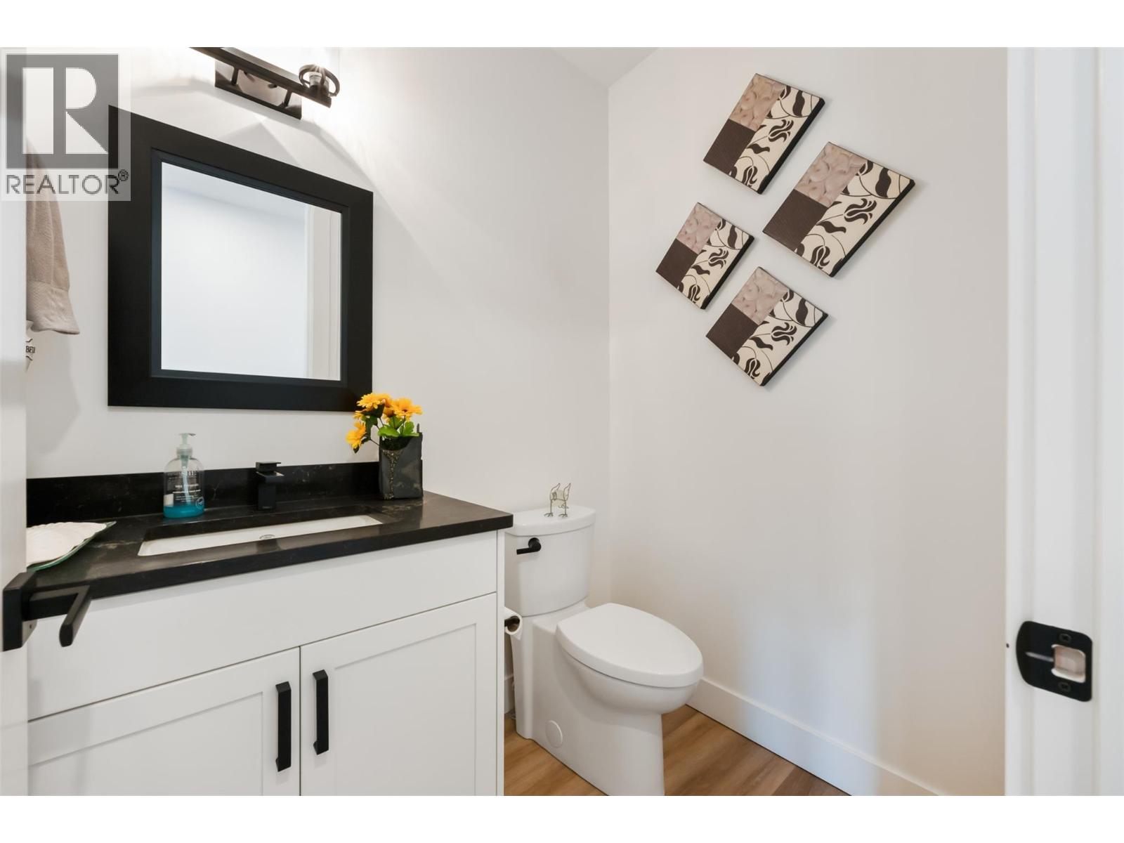 10400 87th Street, Osoyoos