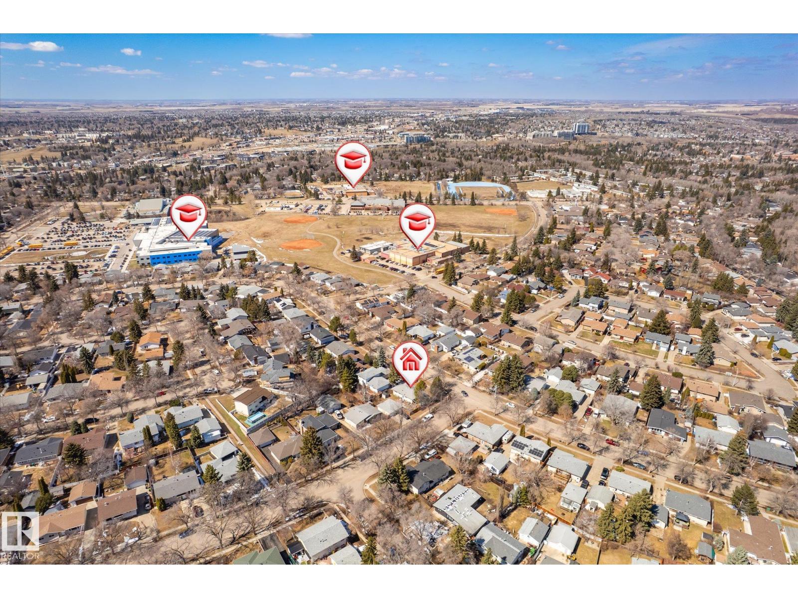 30 FARMSTEAD AV, St. Albert