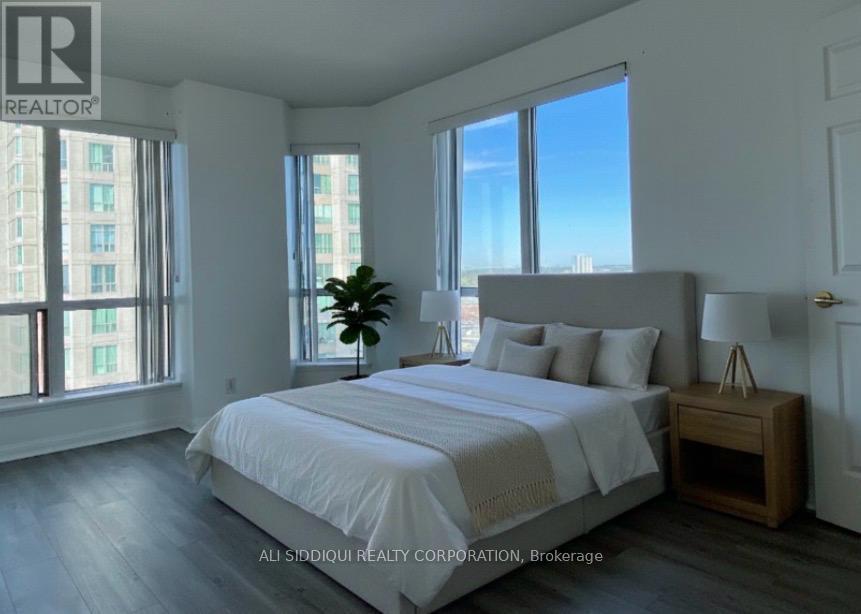 #1513 8 LEE CENTRE DRIVE - 8