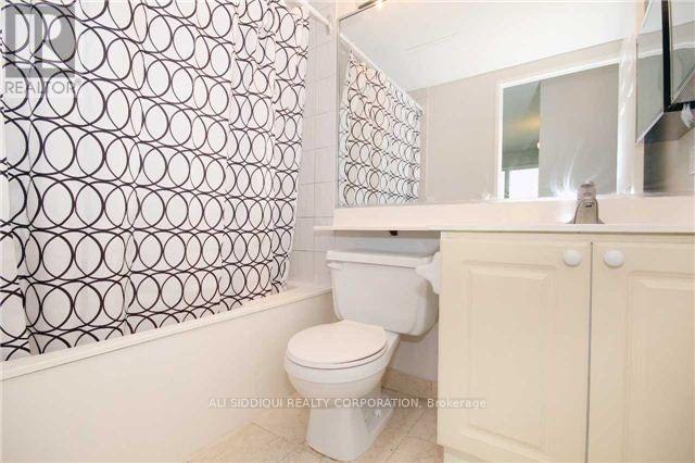 #1513 8 LEE CENTRE DRIVE - 9