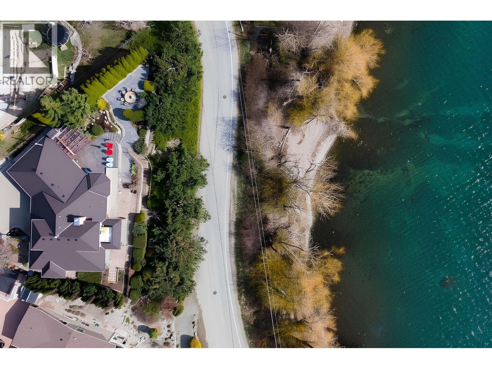 5312 Fulton Place, Peachland