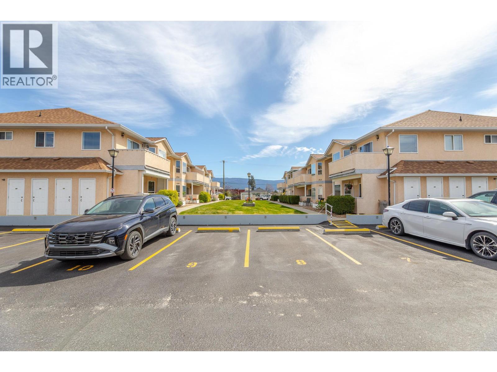 108-13014 Armstrong Avenue - 31