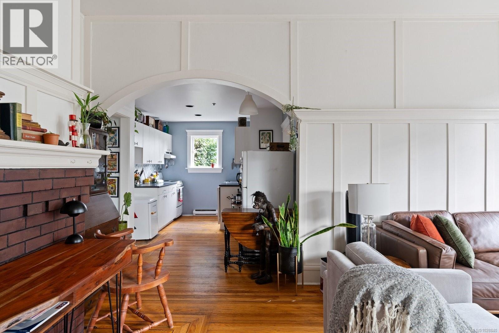  1270 Yates Street, Victoria