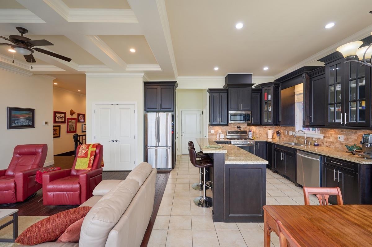 House in Chilliwack - Image 37