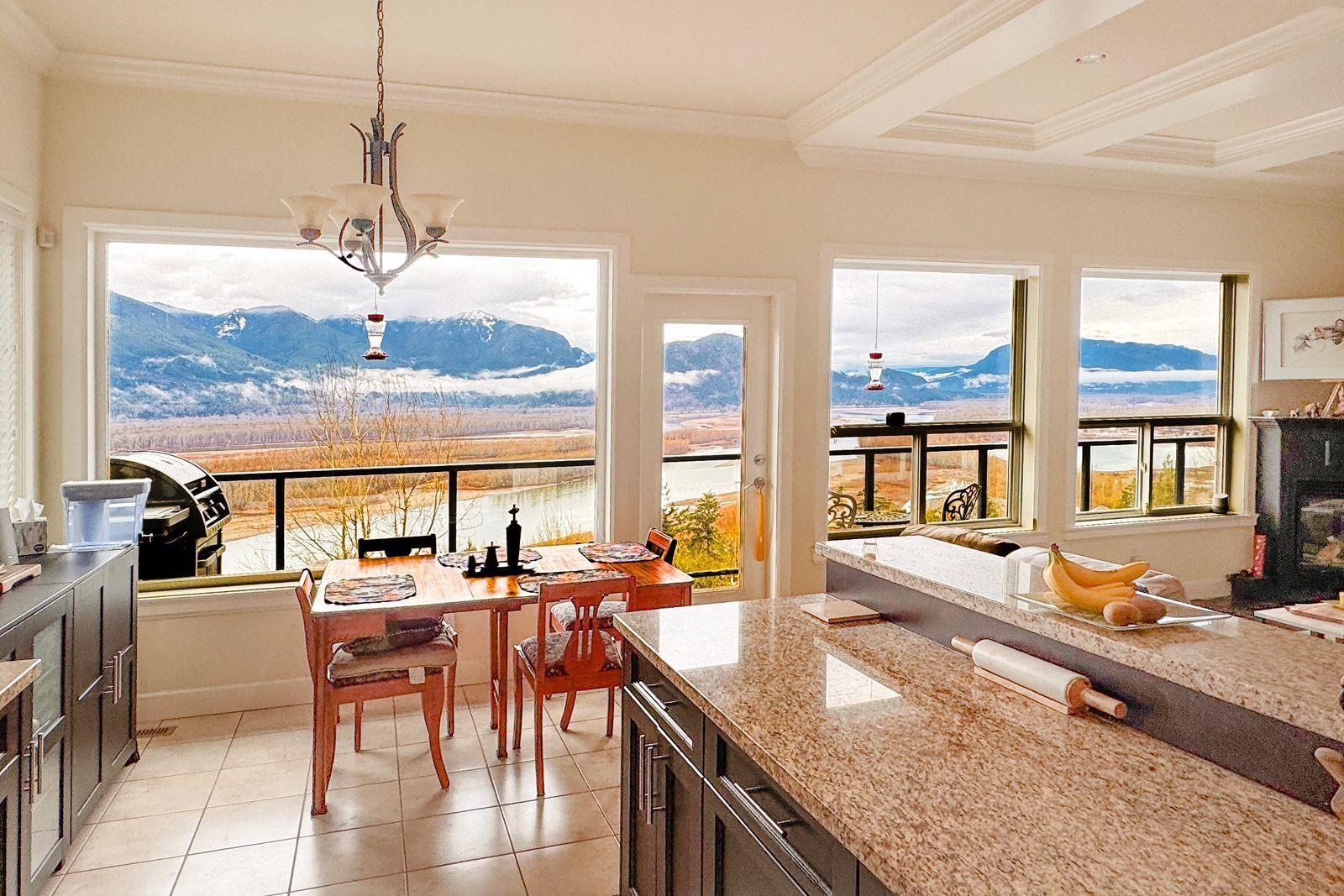 5 43462 ALAMEDA DRIVE, Chilliwack Mountain