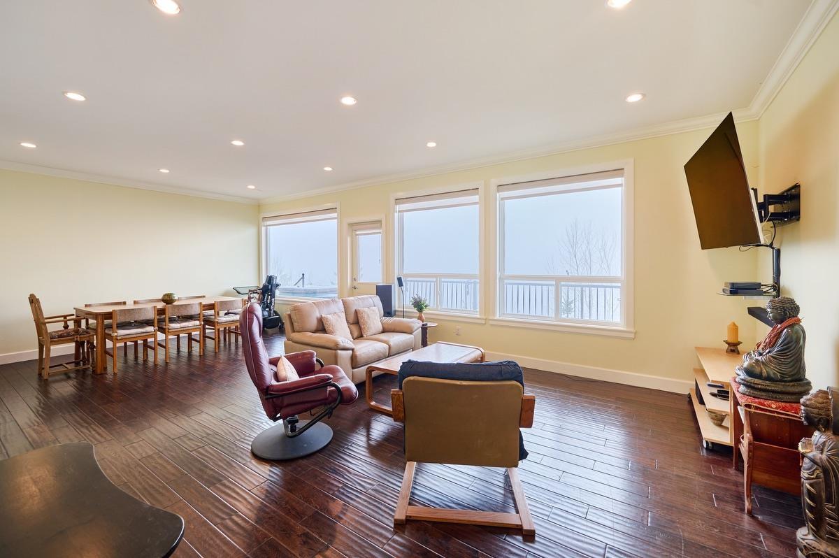 House in Chilliwack - Image 10