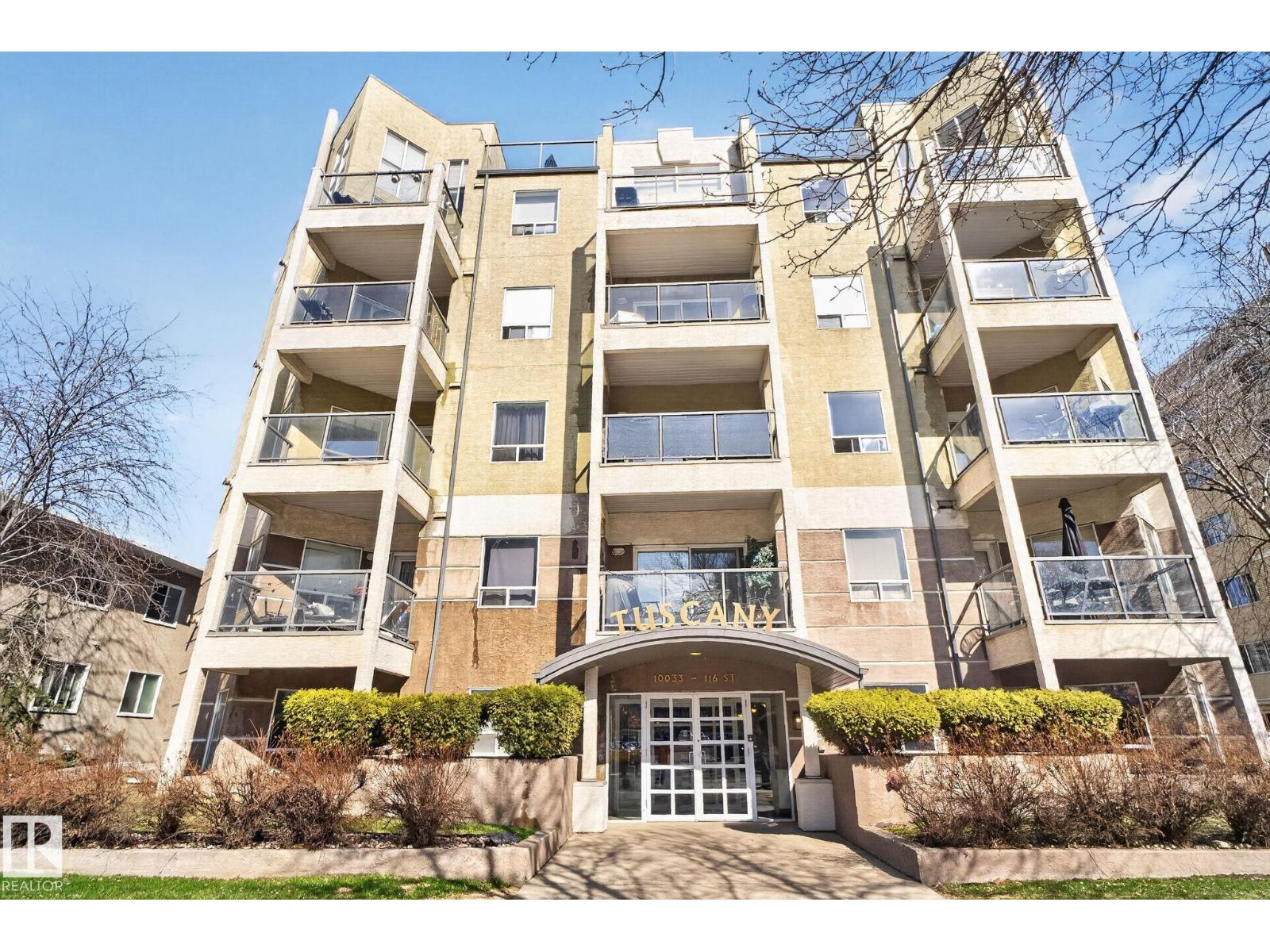 #105 10033 116 ST NW NW, Edmonton